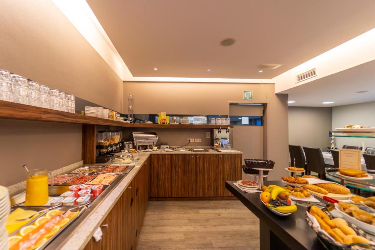 Hotel Ambiotel Тонгерен Экстерьер фото